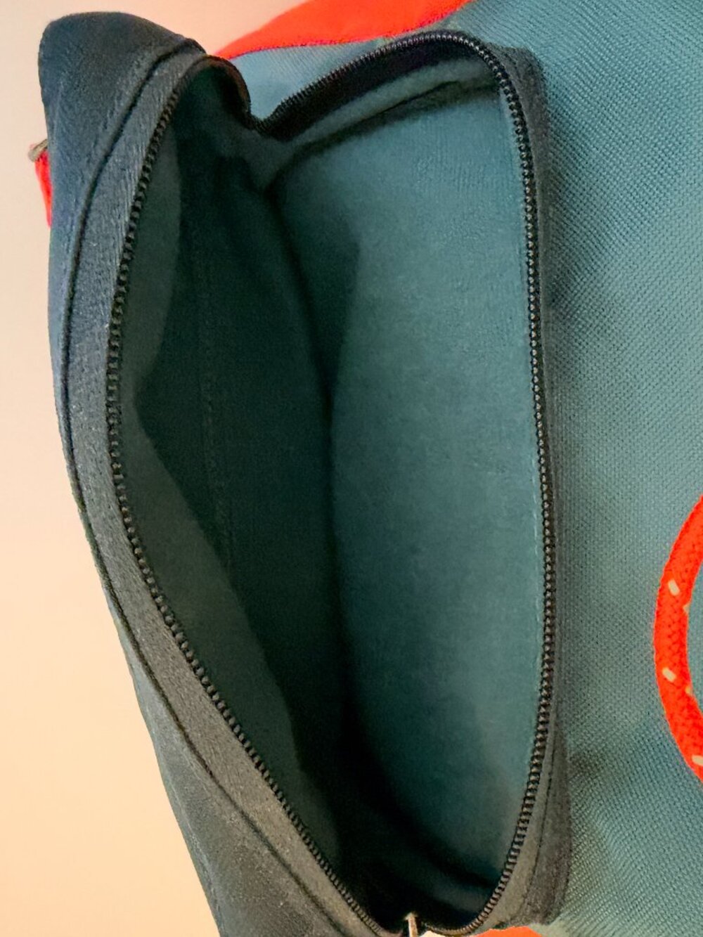 Nike Tanjun Colorblock Backpack - Picture 7 of 12